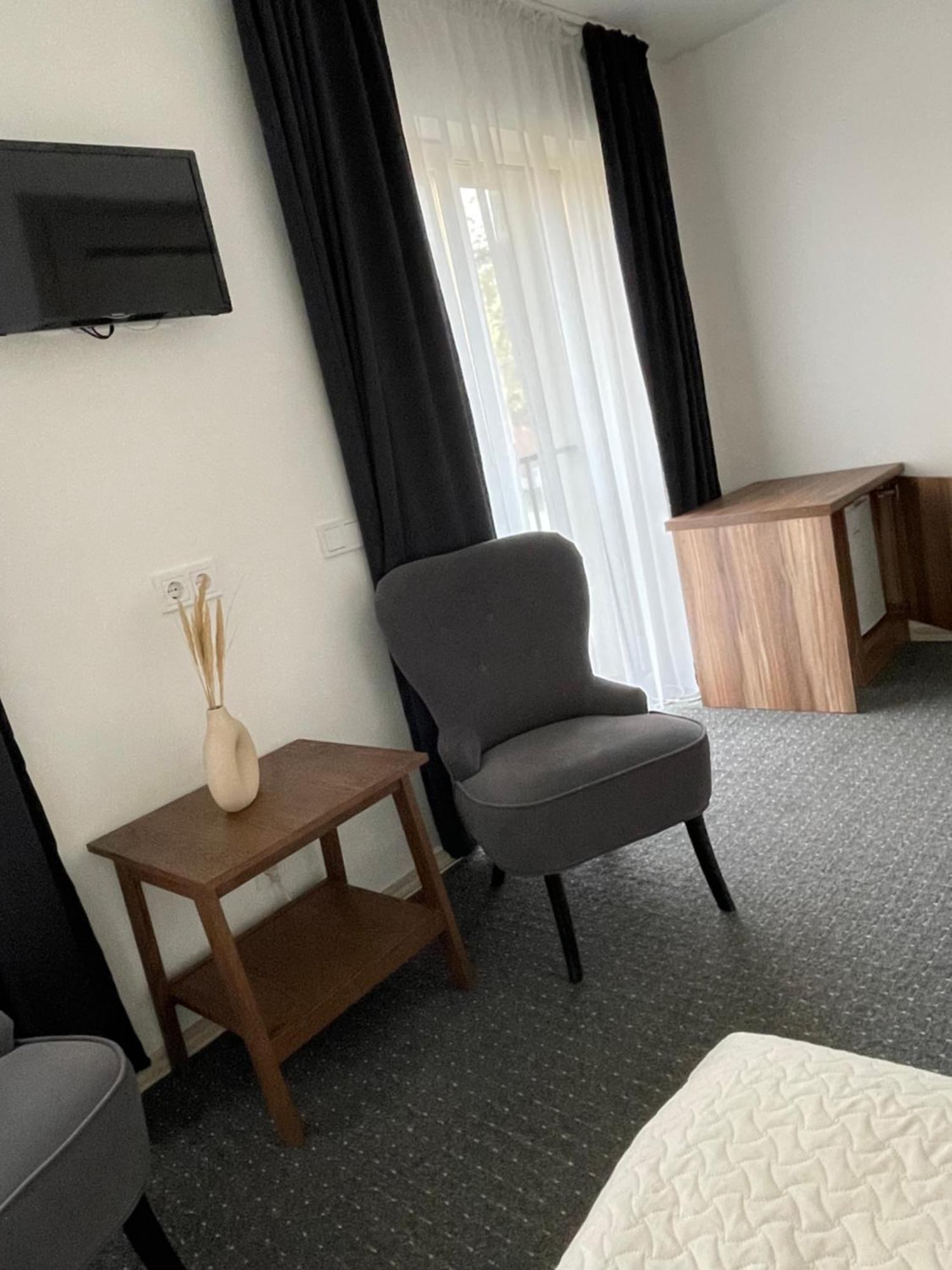 Izabeles Apartamentai Palanga Buitenkant foto